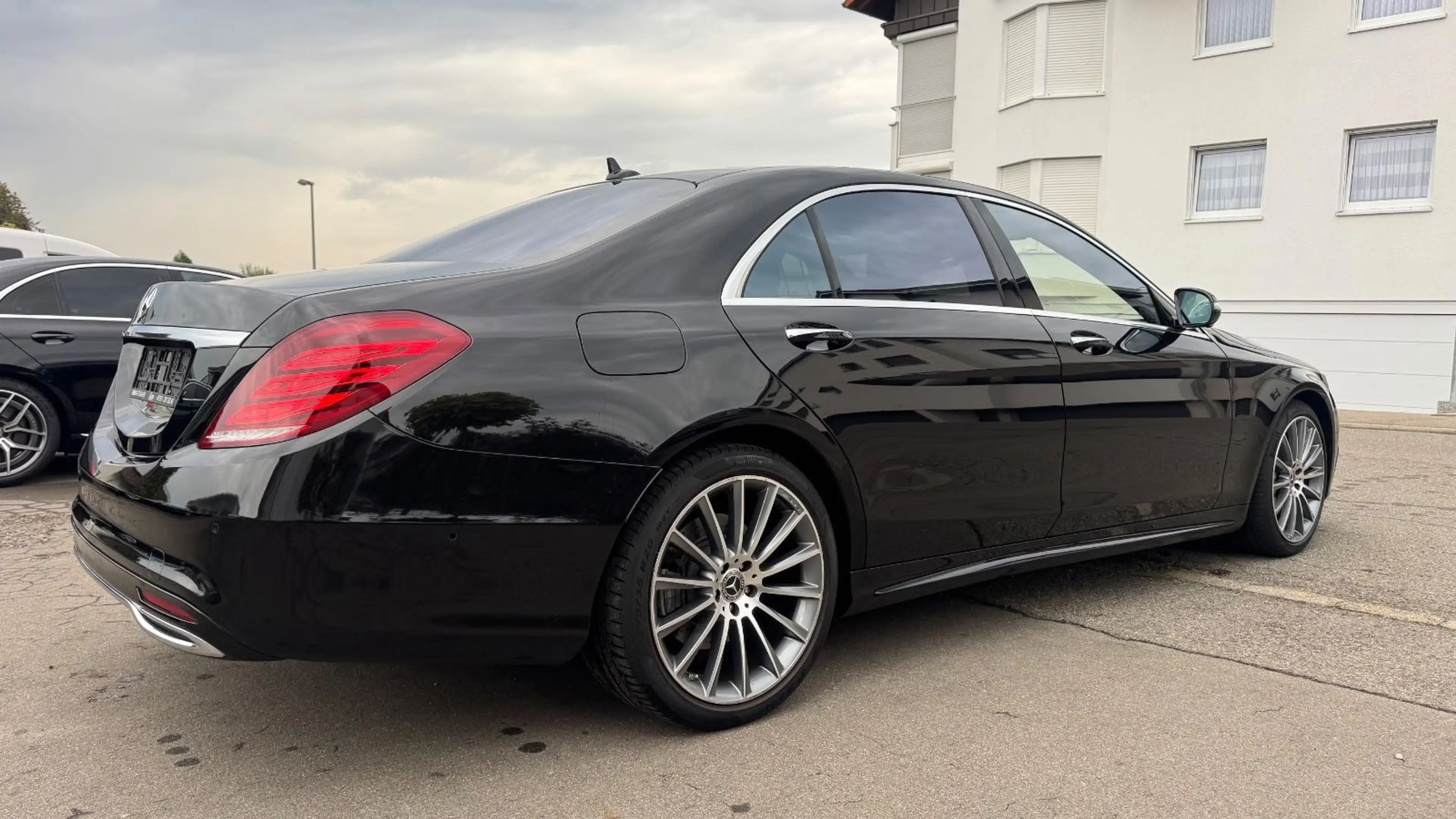 Mercedes-Benz S 350 S350*4Matic*LONG*Chauffeur*AMG-LINE*MASSAGE*VOLL — photo 4