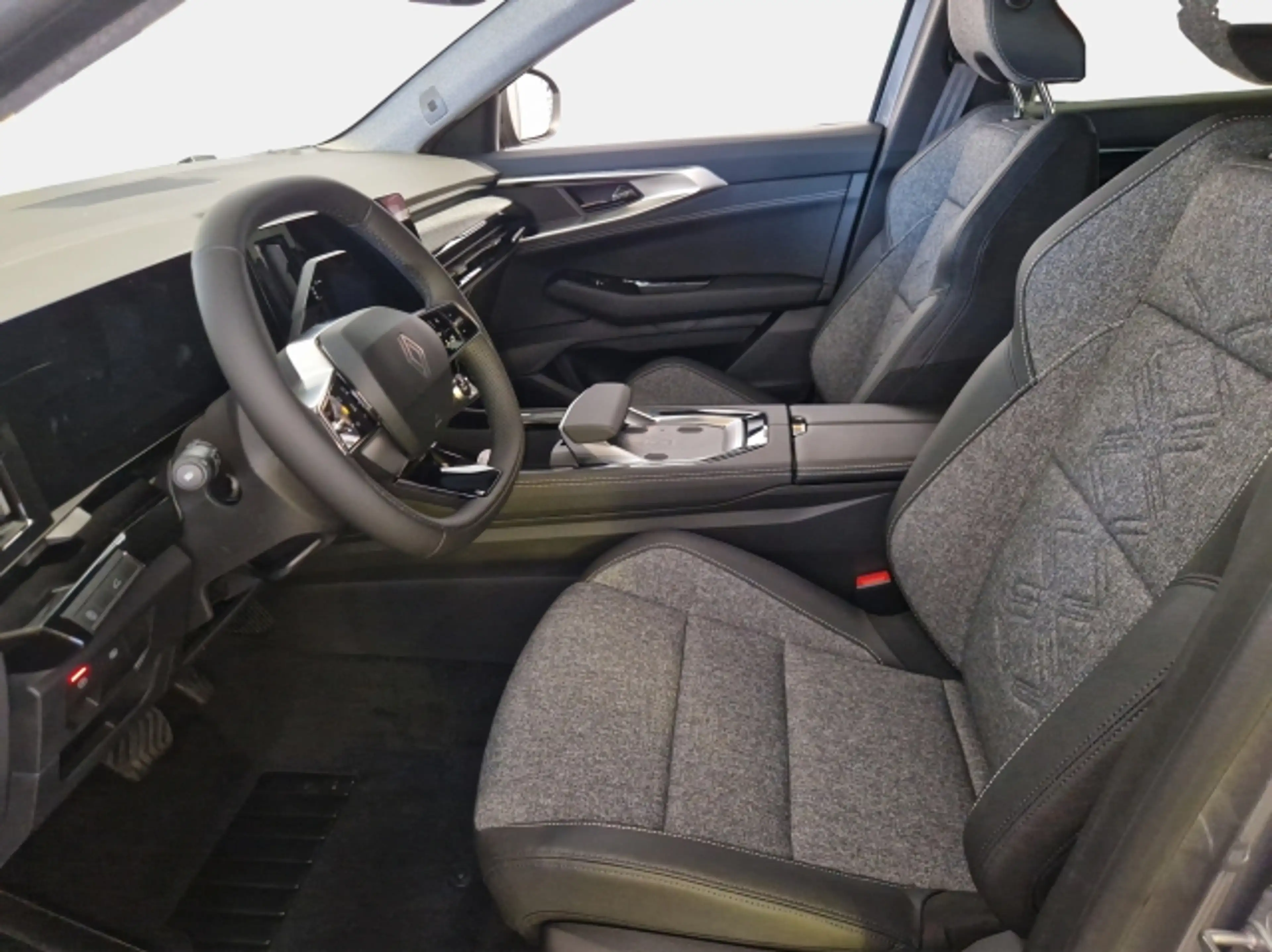 Renault Austral TECHNO MILD HYBRID 160 — photo 6