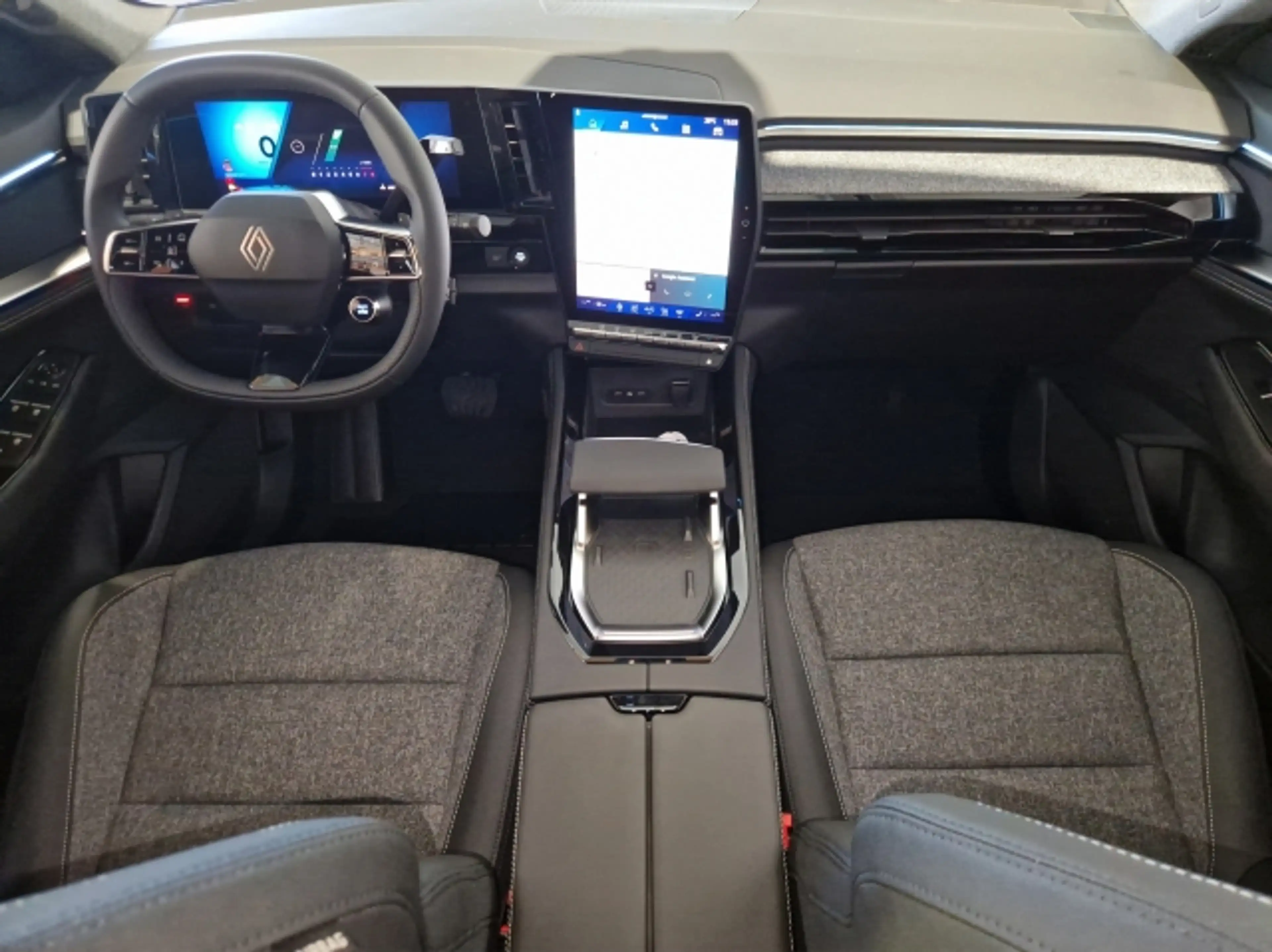 Renault Austral TECHNO MILD HYBRID 160 — photo 11