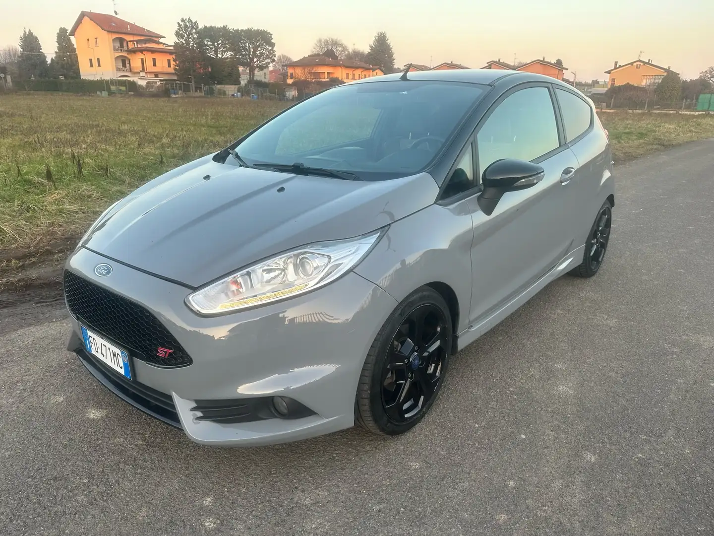 Ford Fiesta 3p 1.6 ST 182cv /  perfetta Gris - 1