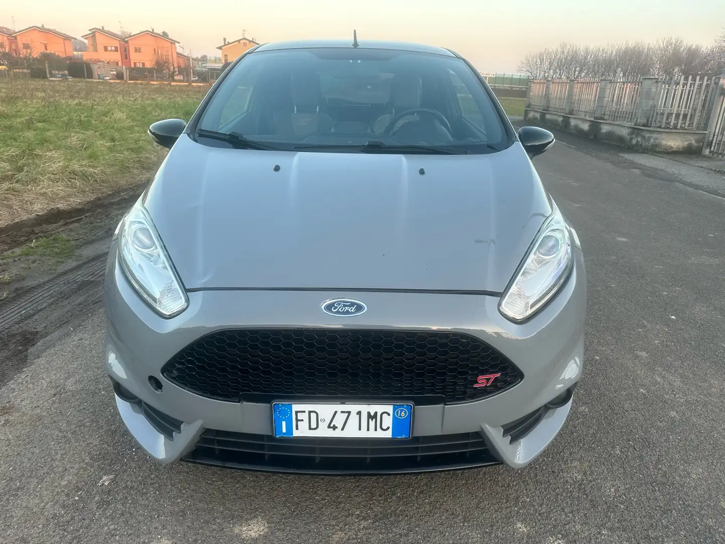 Ford Fiesta 3p 1.6 ST 182cv /  perfetta Gris - 2