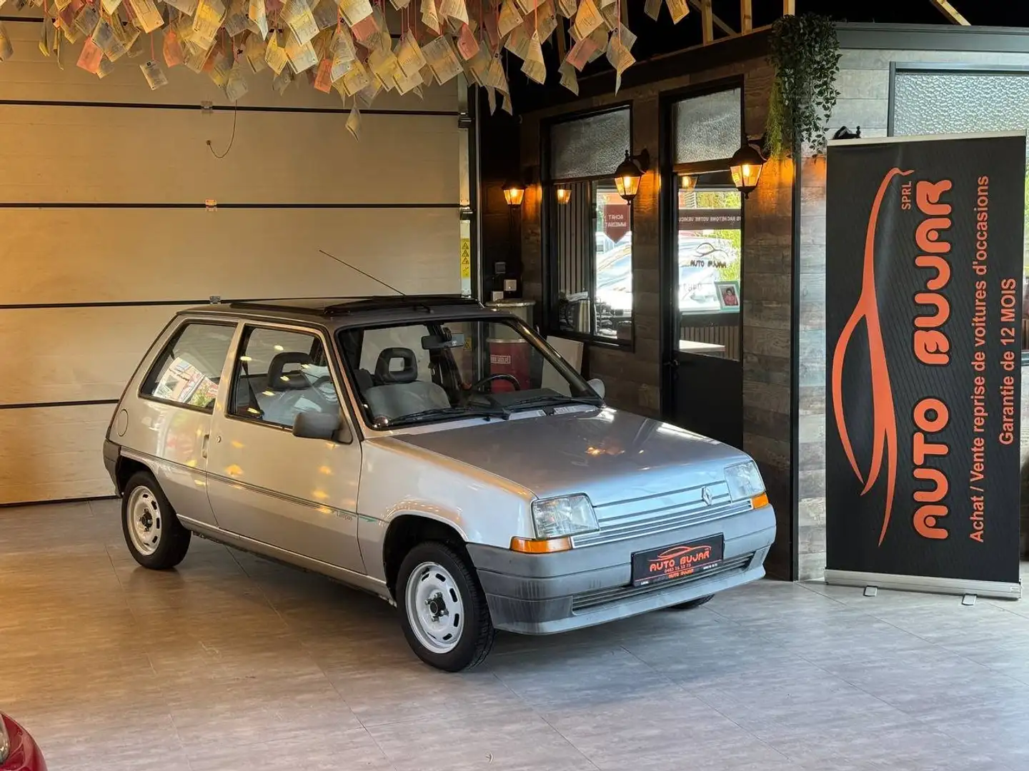 Renault Super 5 **CAMPUS / TOIT OUVRANT** AVEC CARPASS**89000 KM** Stříbrná - 1