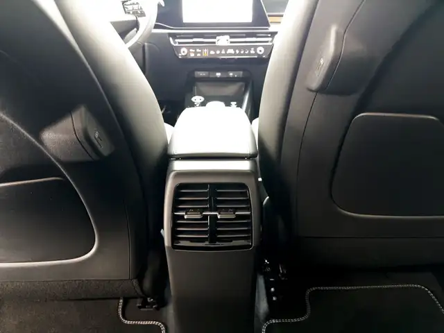 Kia Niro view 14