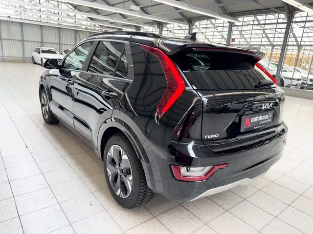 Kia Niro view 4