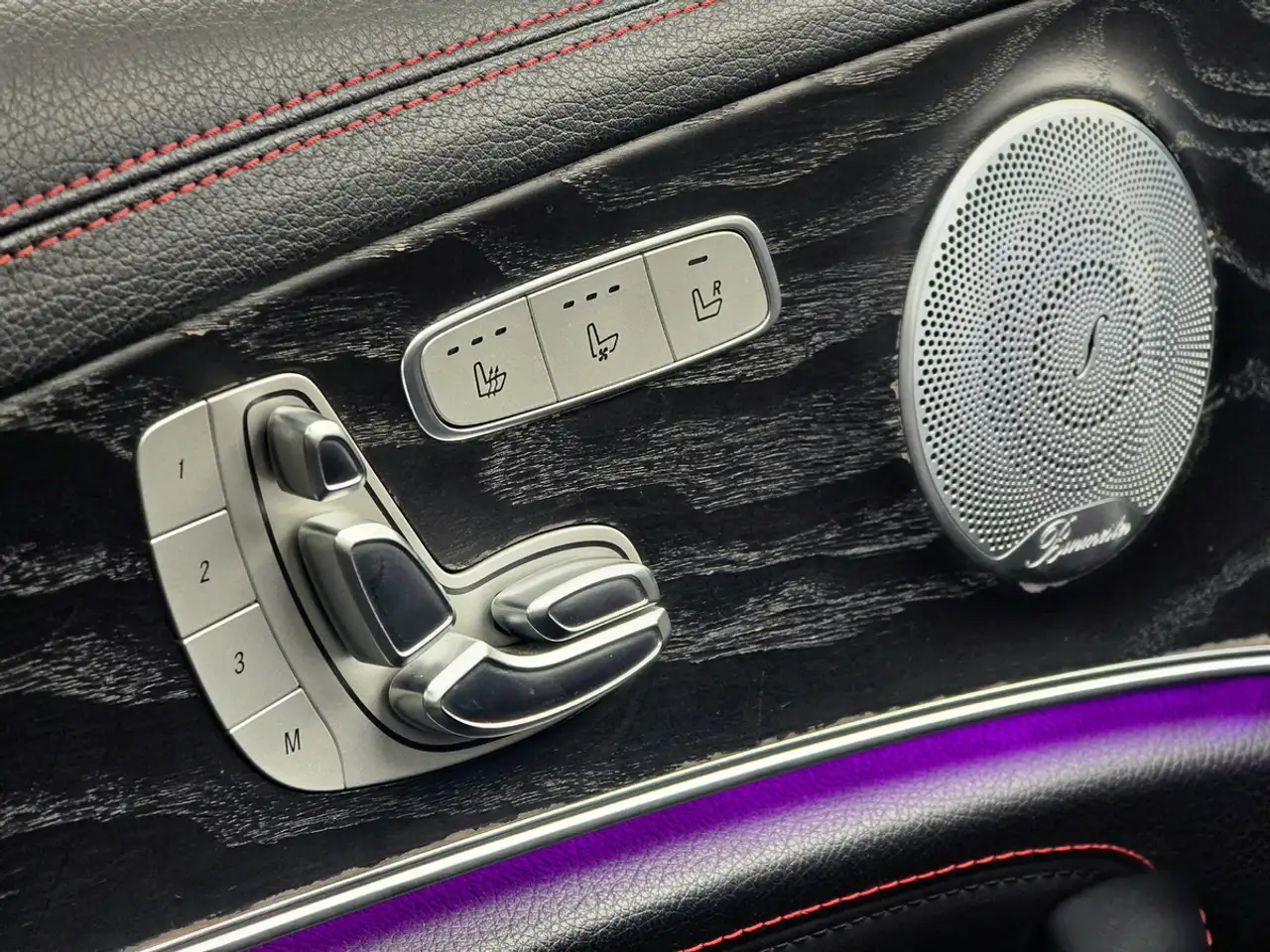 Mercedes-Benz E-Class fotografie Mercedes-Benz E-Class