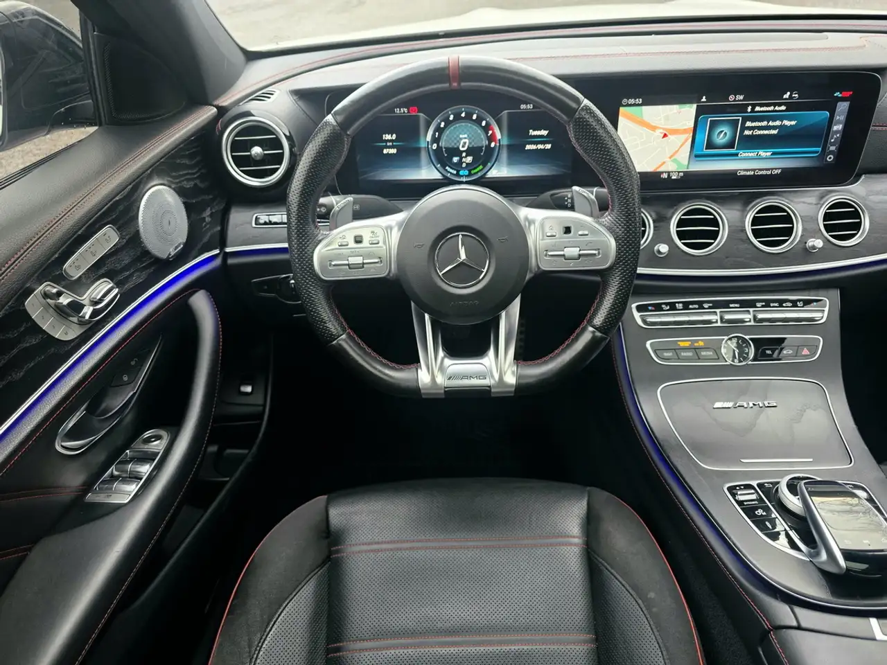 Mercedes-Benz E-Class fotografie Mercedes-Benz E-Class
