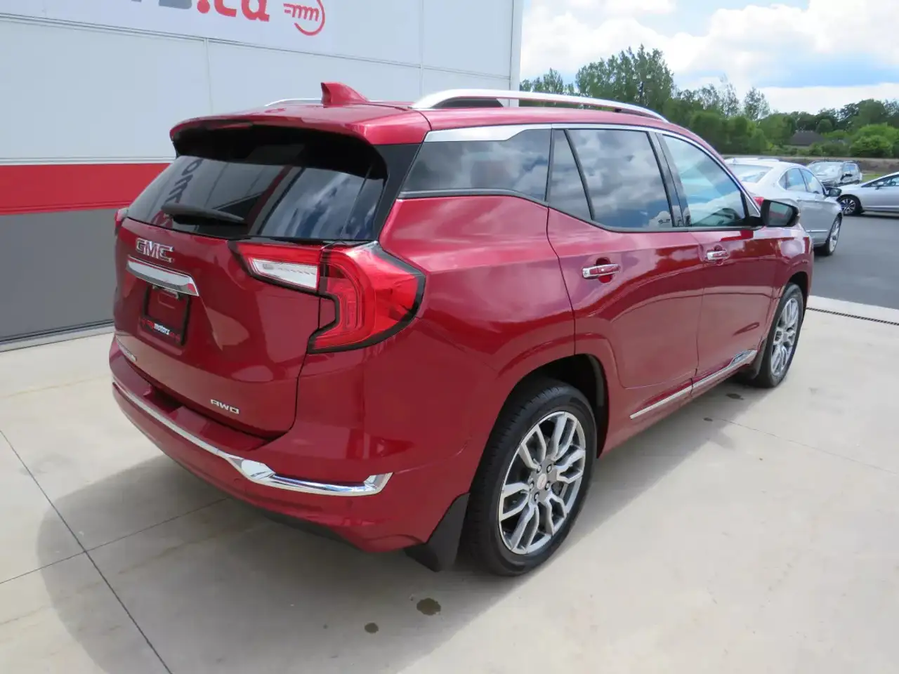 GMC Terrain photo GMC Terrain