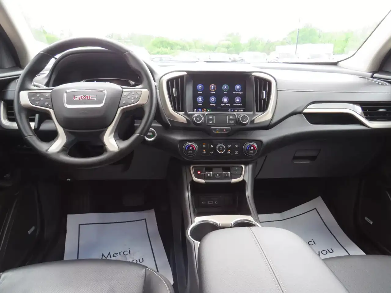 GMC Terrain photo GMC Terrain