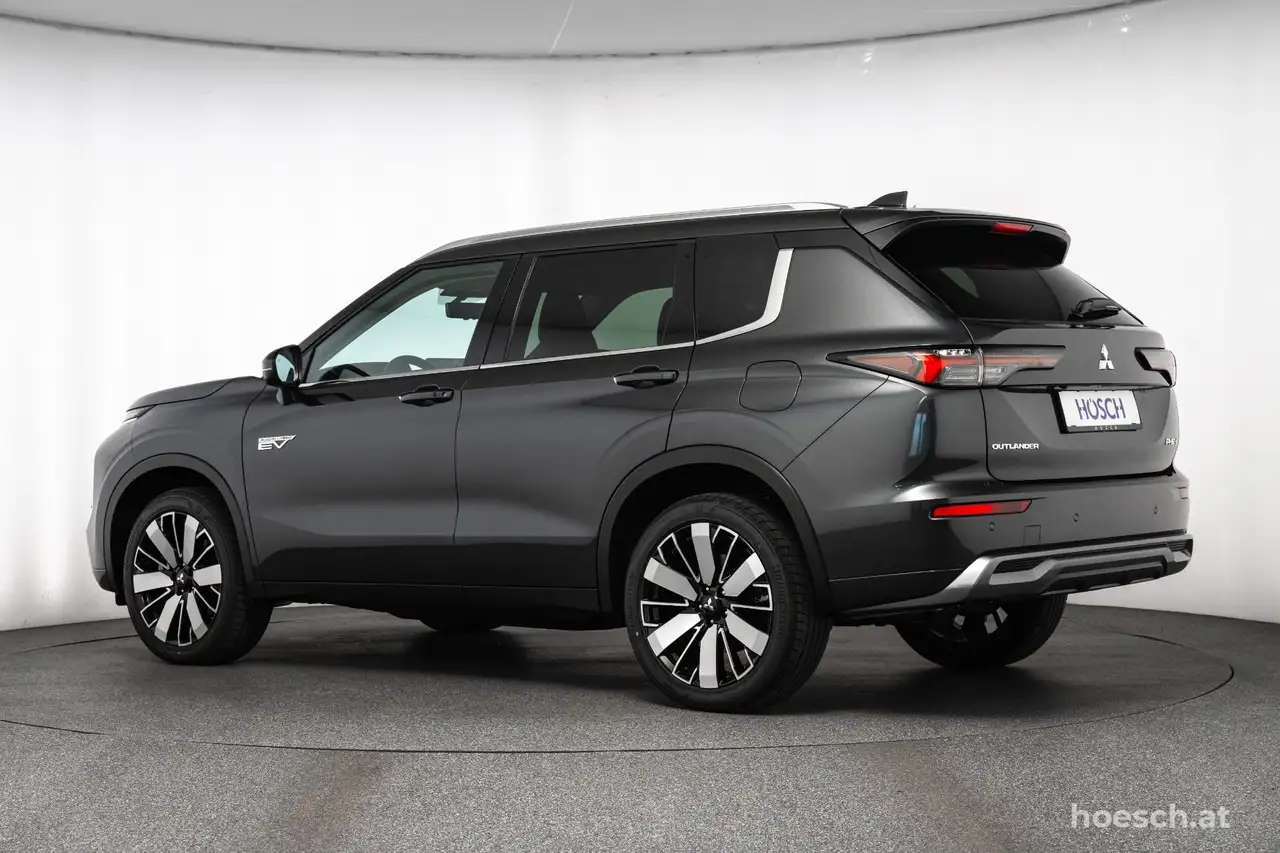Mitsubishi Outlander 2026