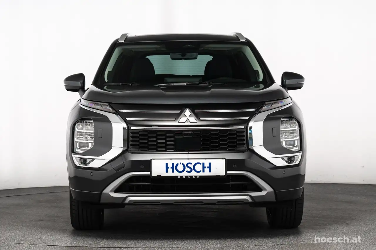 Mitsubishi Outlander 2026