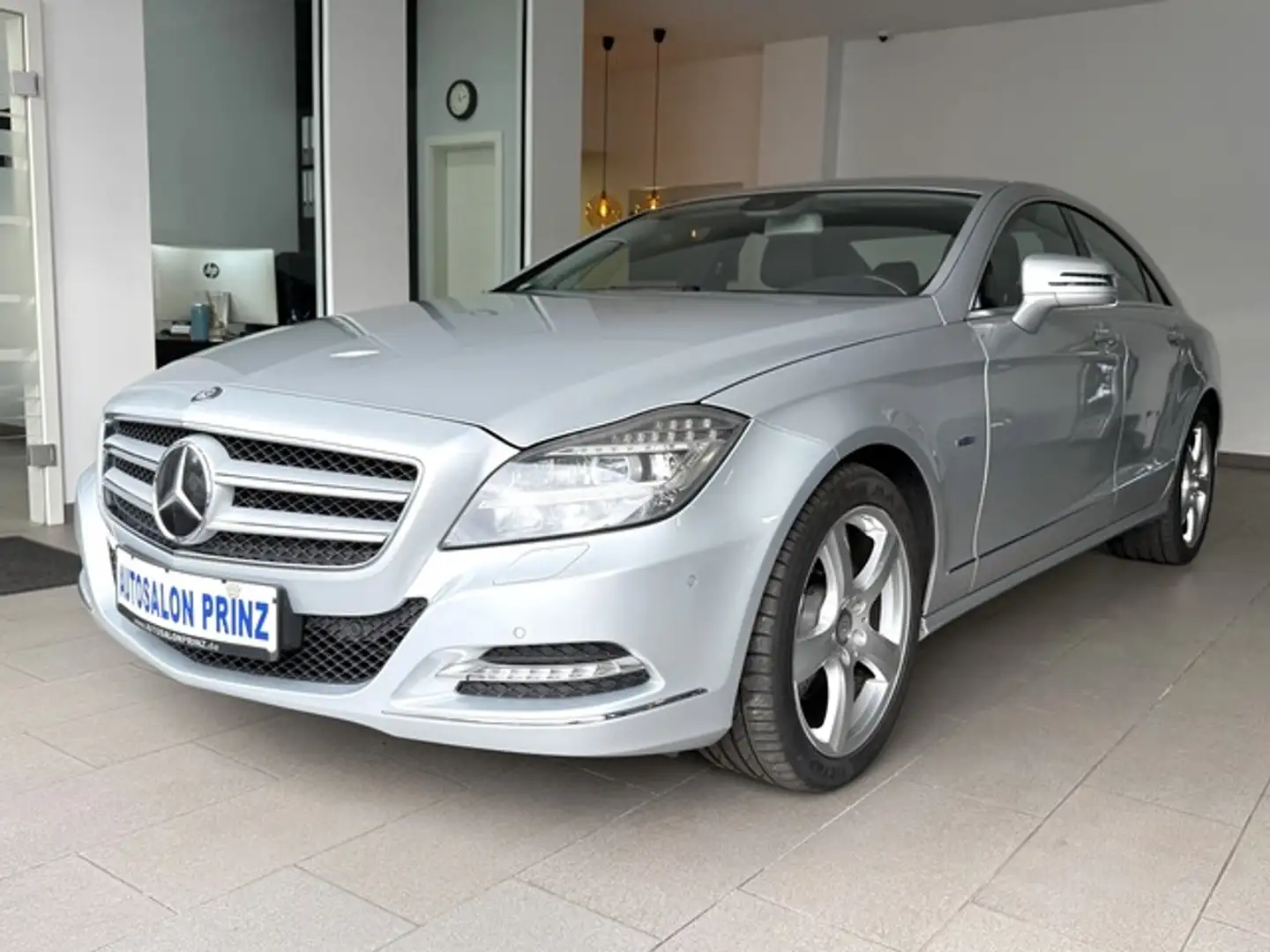 Mercedes-Benz CLS 350 Bl.Eff AUT KLI NAVI KAMERA Leder Bi-XEN Silber - 1