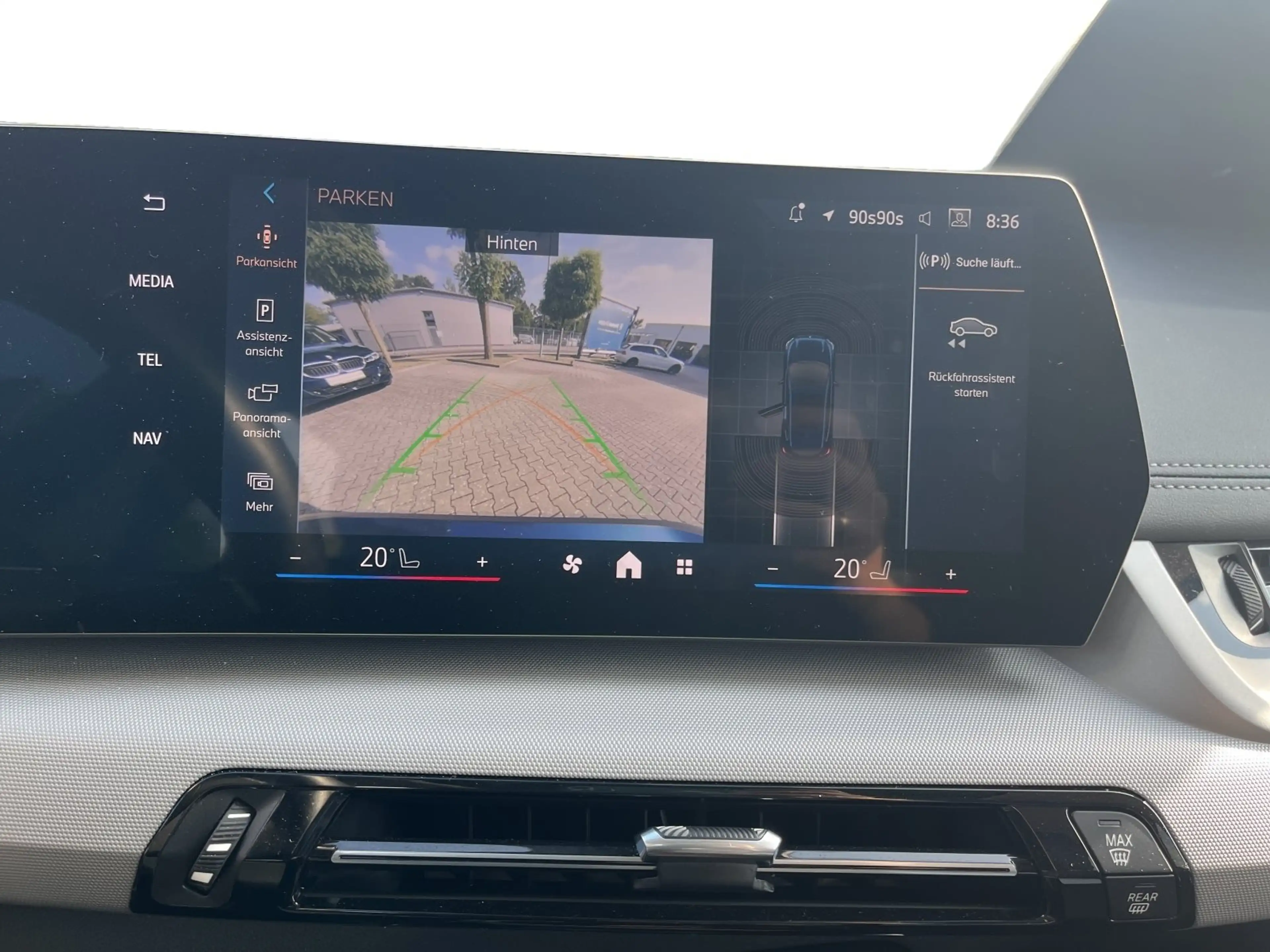 BMW 220 i Active Tourer AHK PANO RFK HIFI LED SHZ DAB — photo 12