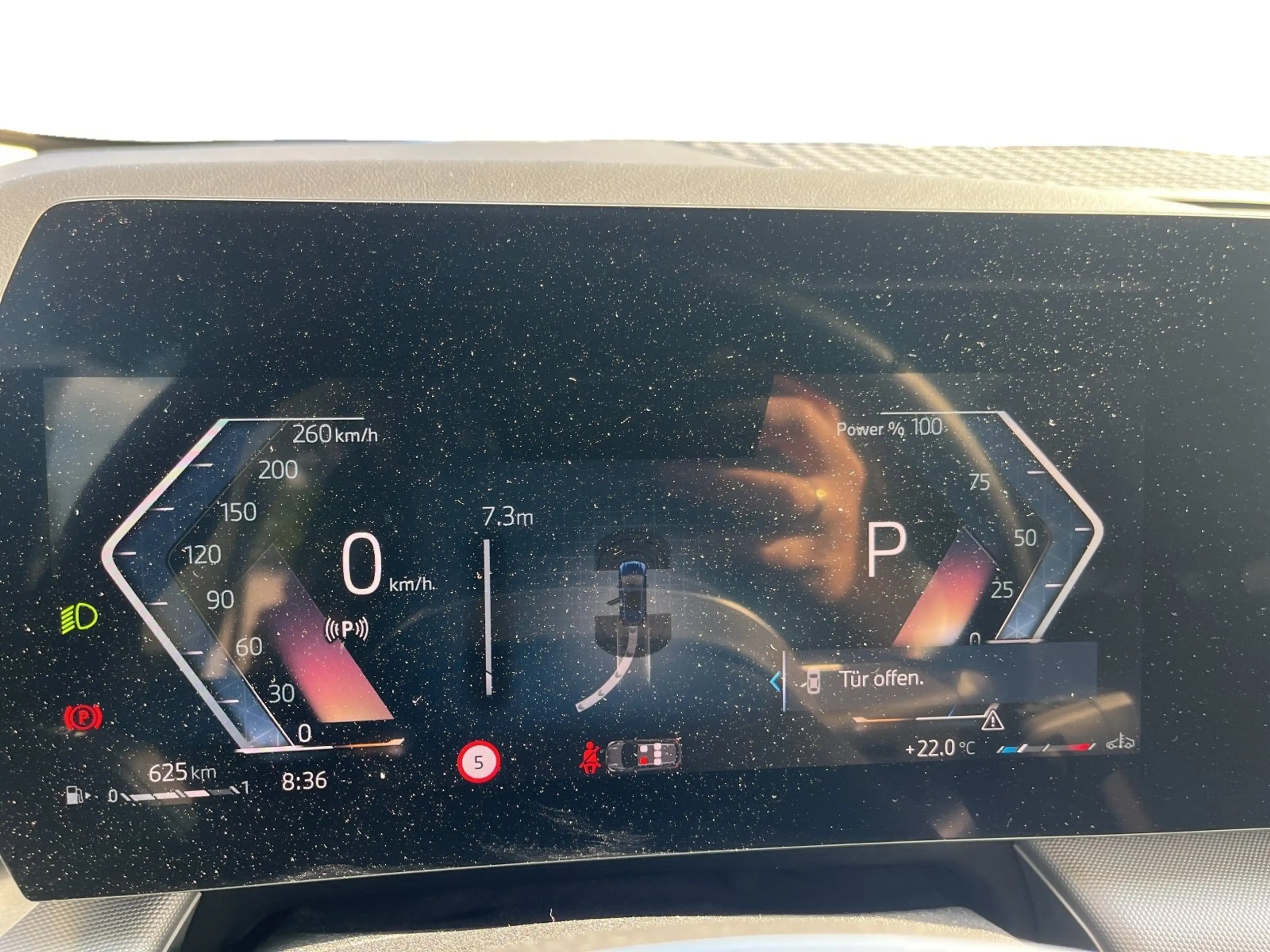 BMW 220 i Active Tourer AHK PANO RFK HIFI LED SHZ DAB — photo 13