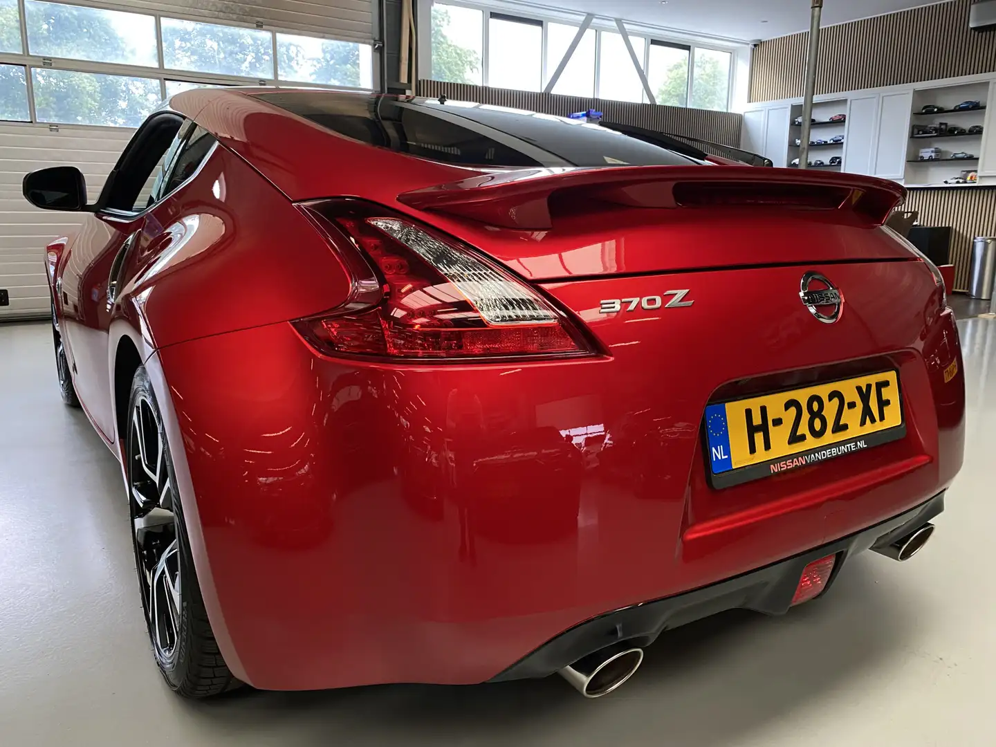 Nissan 370Z 3.7 V6 Pack Camera, Navi, Stoelverwarming / verkoe Rosso - 2