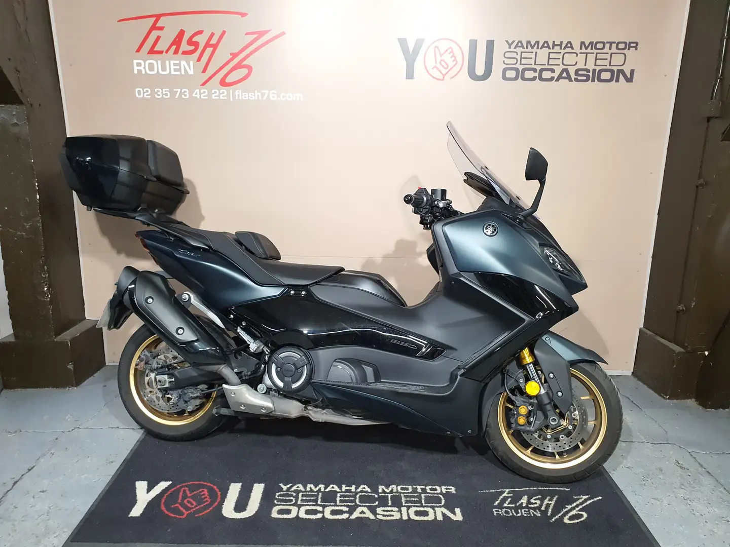 Yamaha TMAX 560 Modrá - 1