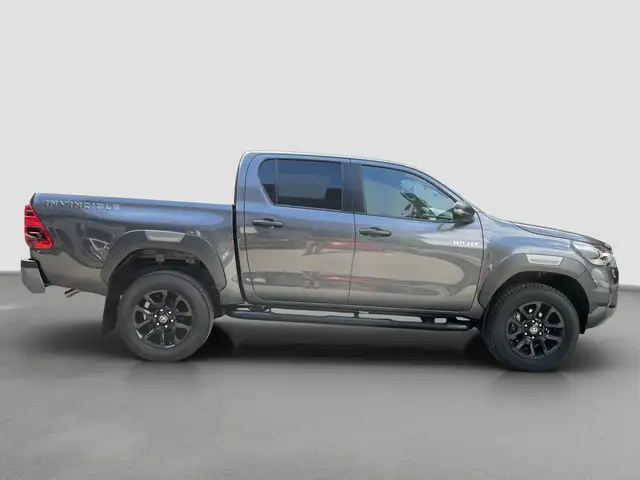 Toyota Hilux Toyota HILUX 2,8 Automatik Doppel K. Invincible Ansicht 5