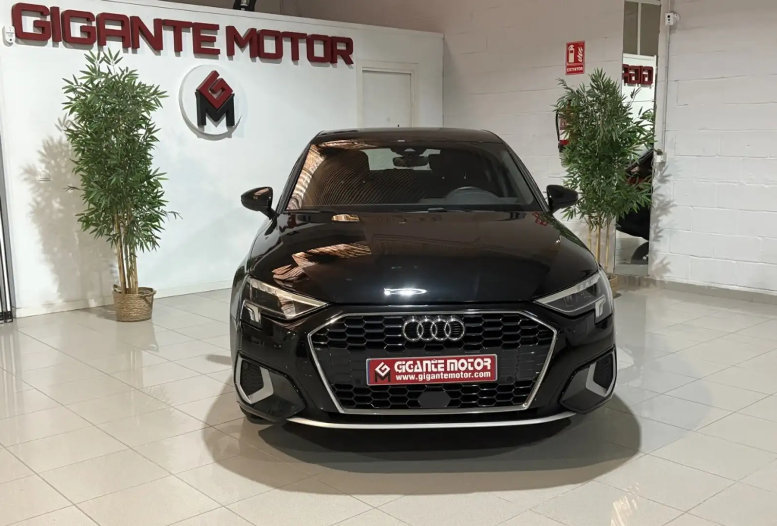 Audi A3 Sportback 30TDI Advanced Negro - 2