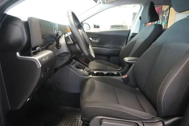 Hyundai Kona view 8