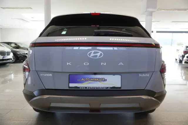 Hyundai Kona view 6