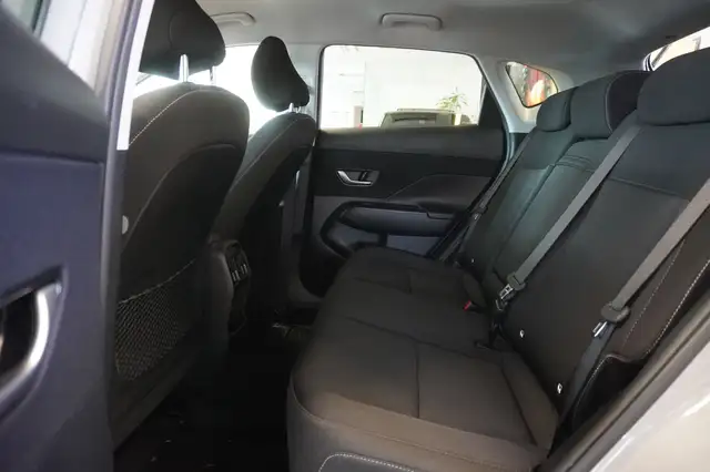 Hyundai Kona view 9