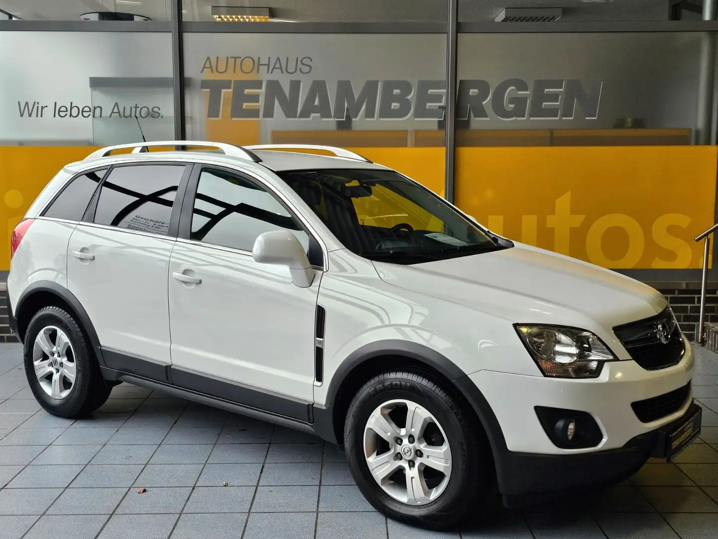 Opel Antara 2.2 CDTI Design Edition 4x2 AHK Wit - 1