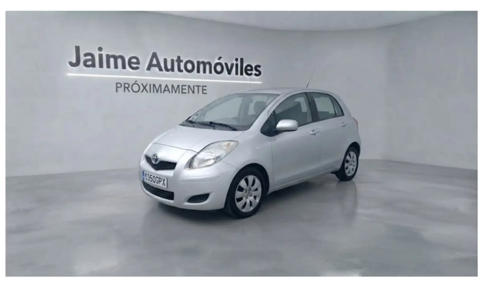 Toyota Yaris 1.4D-4D Active Gris - 1