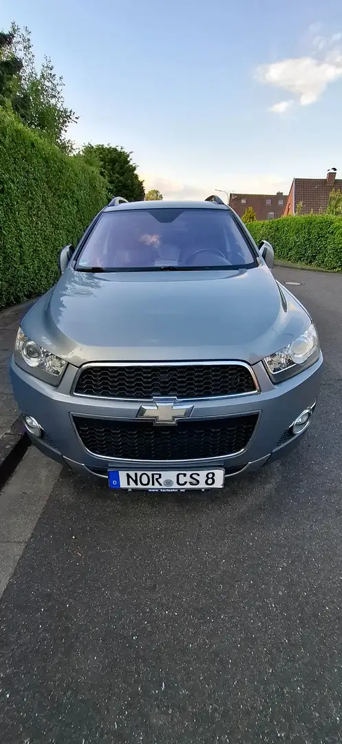 Chevrolet Captiva Captiva 2.4 2WD LT Grau - 2