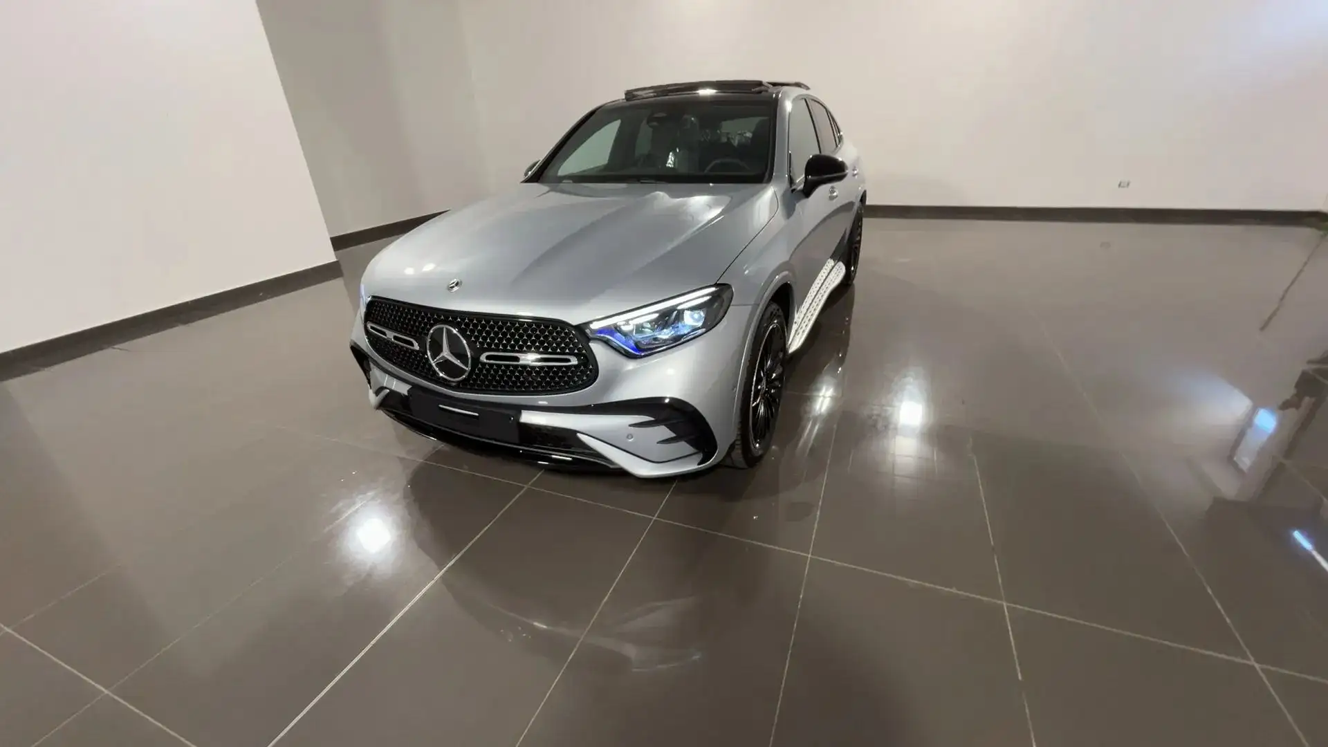 Mercedes-Benz GLC 220 GLC Coupe 220 d AMG Line Advanced 4matic Argent - 1