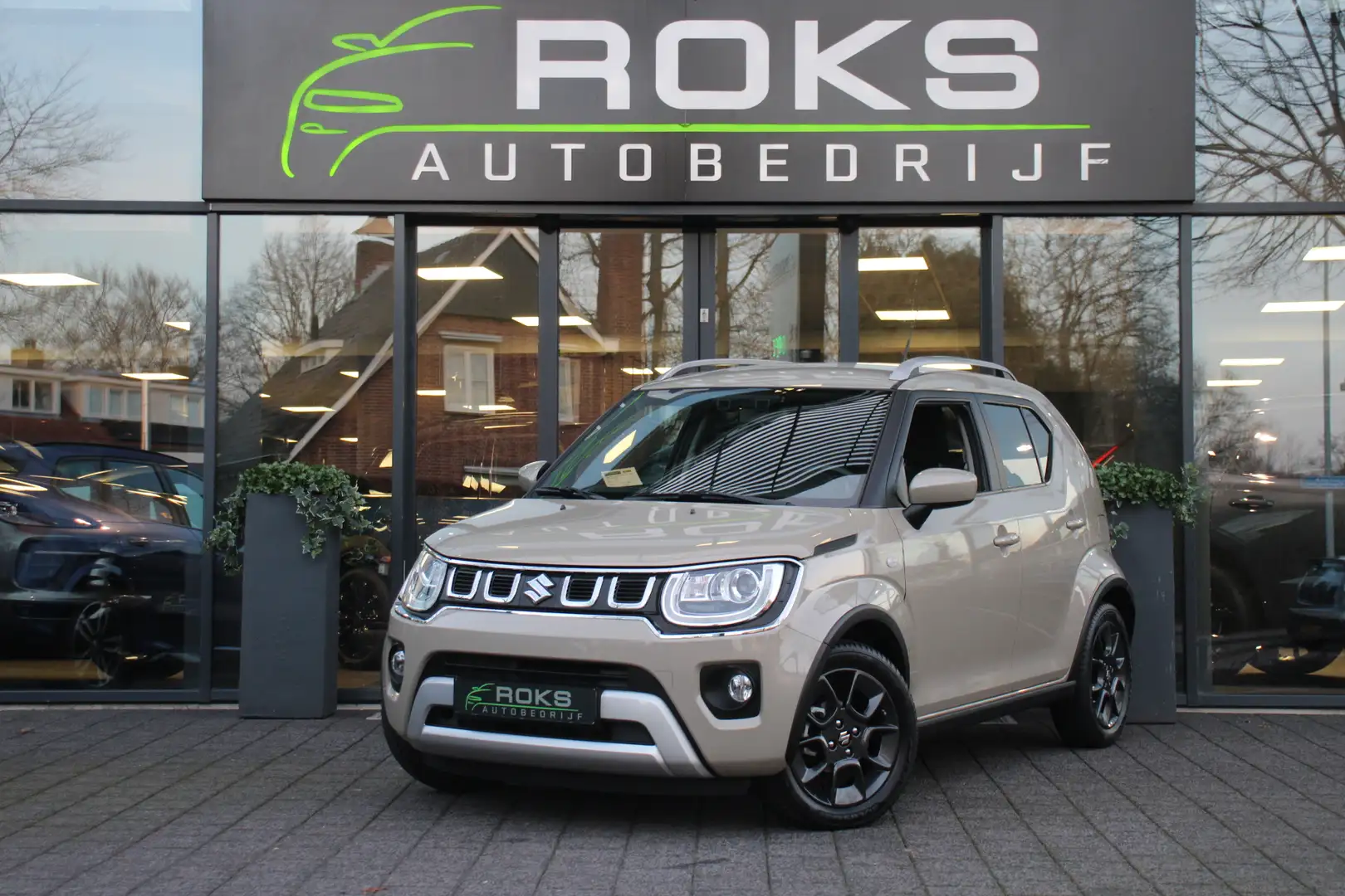 Suzuki Ignis 1.2 Smart Hybrid Select Beige - 1
