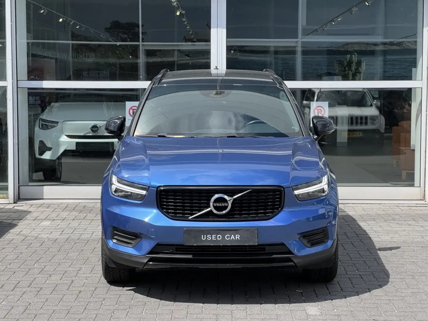 Volvo XC40 T3 163PK AUT8 R-Design| Navi| Camera| Stoel.verw| Bleu - 2