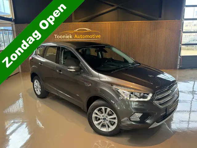 Ford Kuga 1.5 EcoBoost Titanium Navigatie Airco PDC LMV AWD