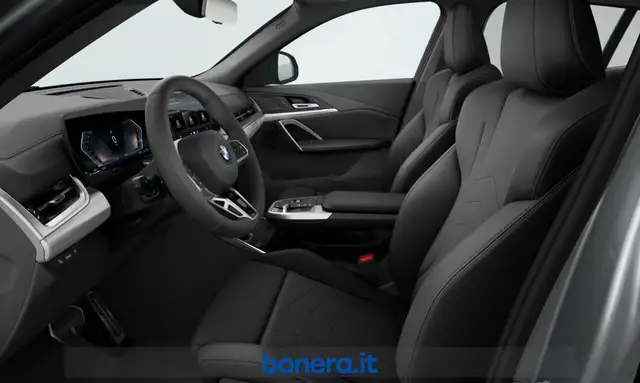 BMW X2 view 4