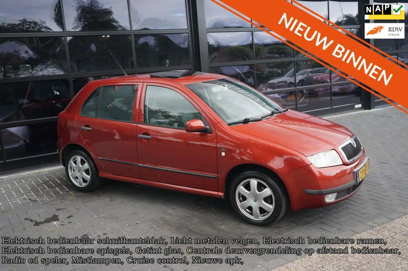 Skoda Fabia 1.4 Elegance, CC, Airco, Schuifdak, Elek pakket Arancione - 1