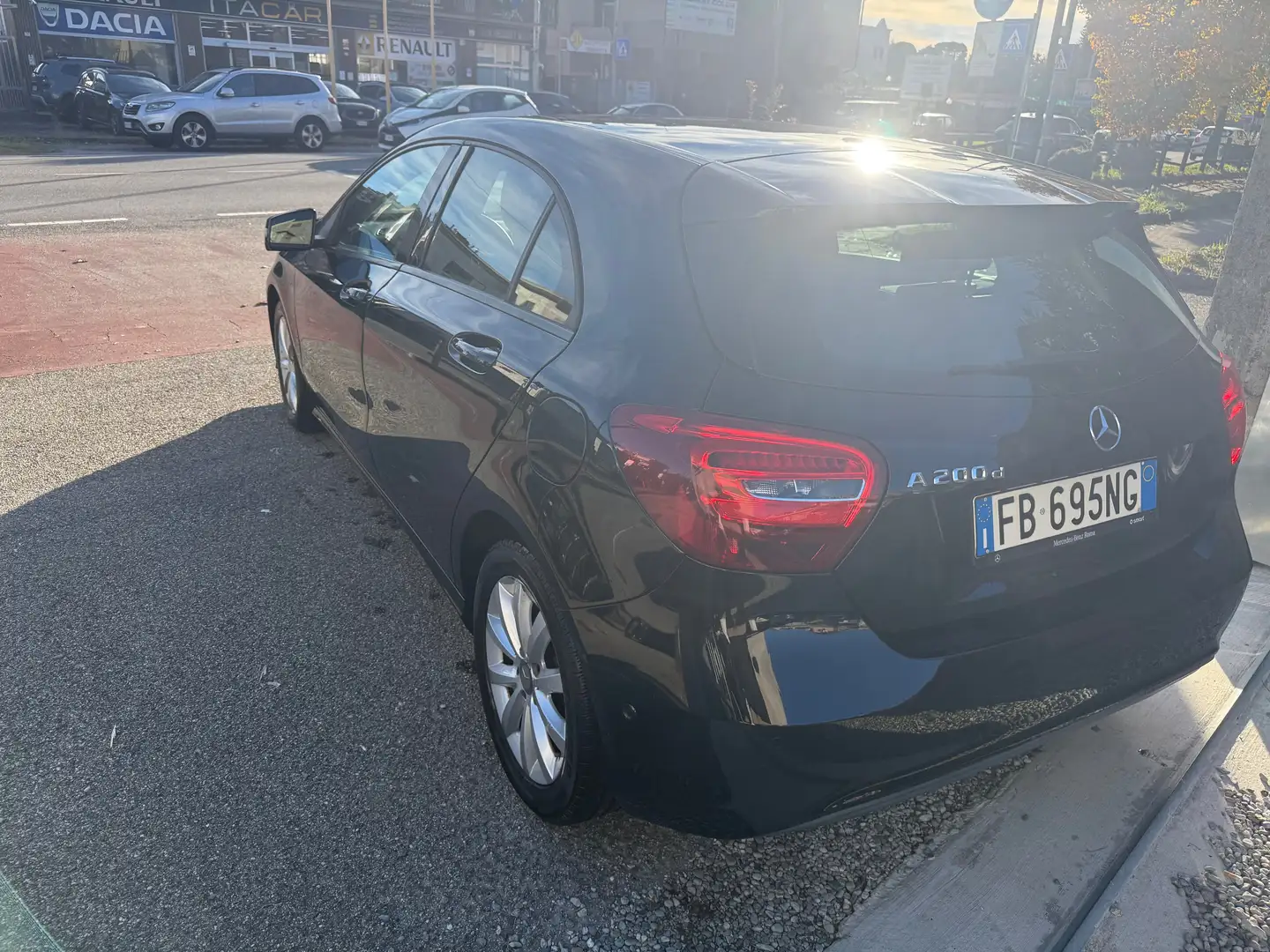 Mercedes-Benz A 200 Classe A - W176 d Premium auto Nero - 2