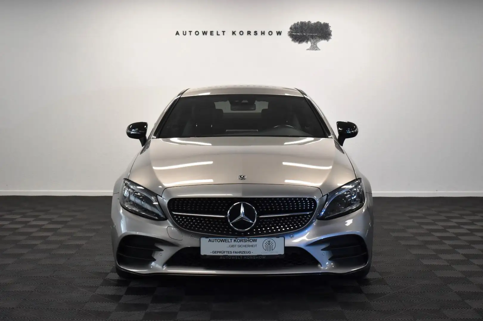 Mercedes-Benz C 300 Coupe AMG-LINE *MULTIBEAM *VIRTUAL *KAMERA Plateado - 2