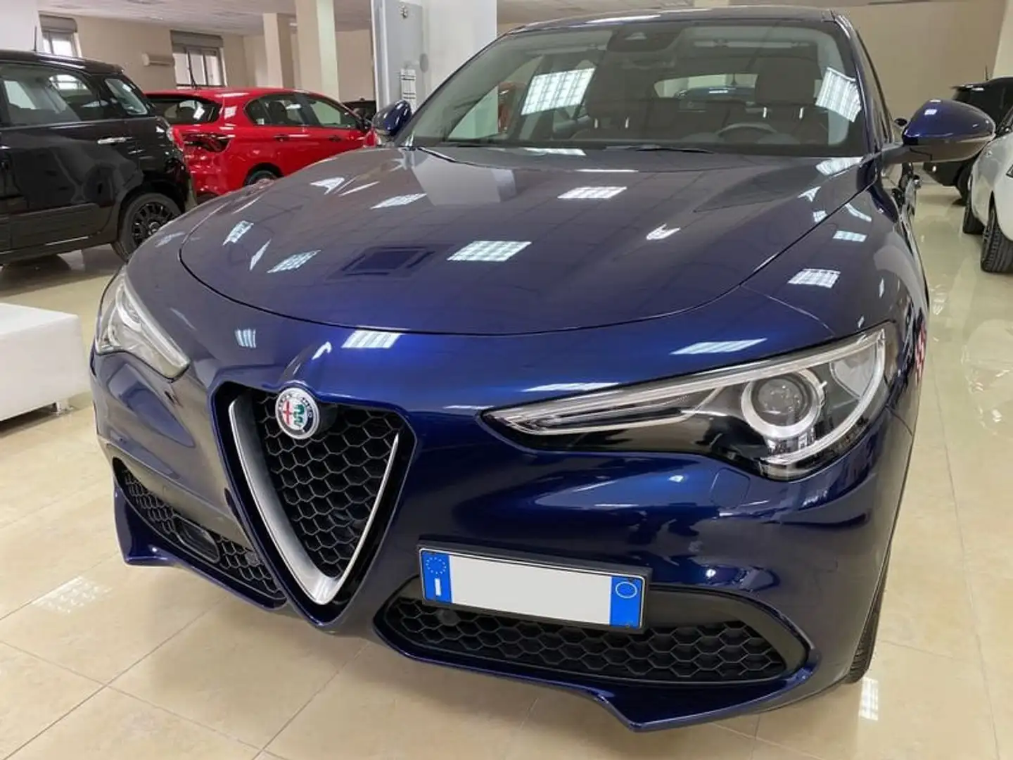 Alfa Romeo Stelvio 2.2 Turbodiesel 190 CV AT8 RWD Executive Blau - 2
