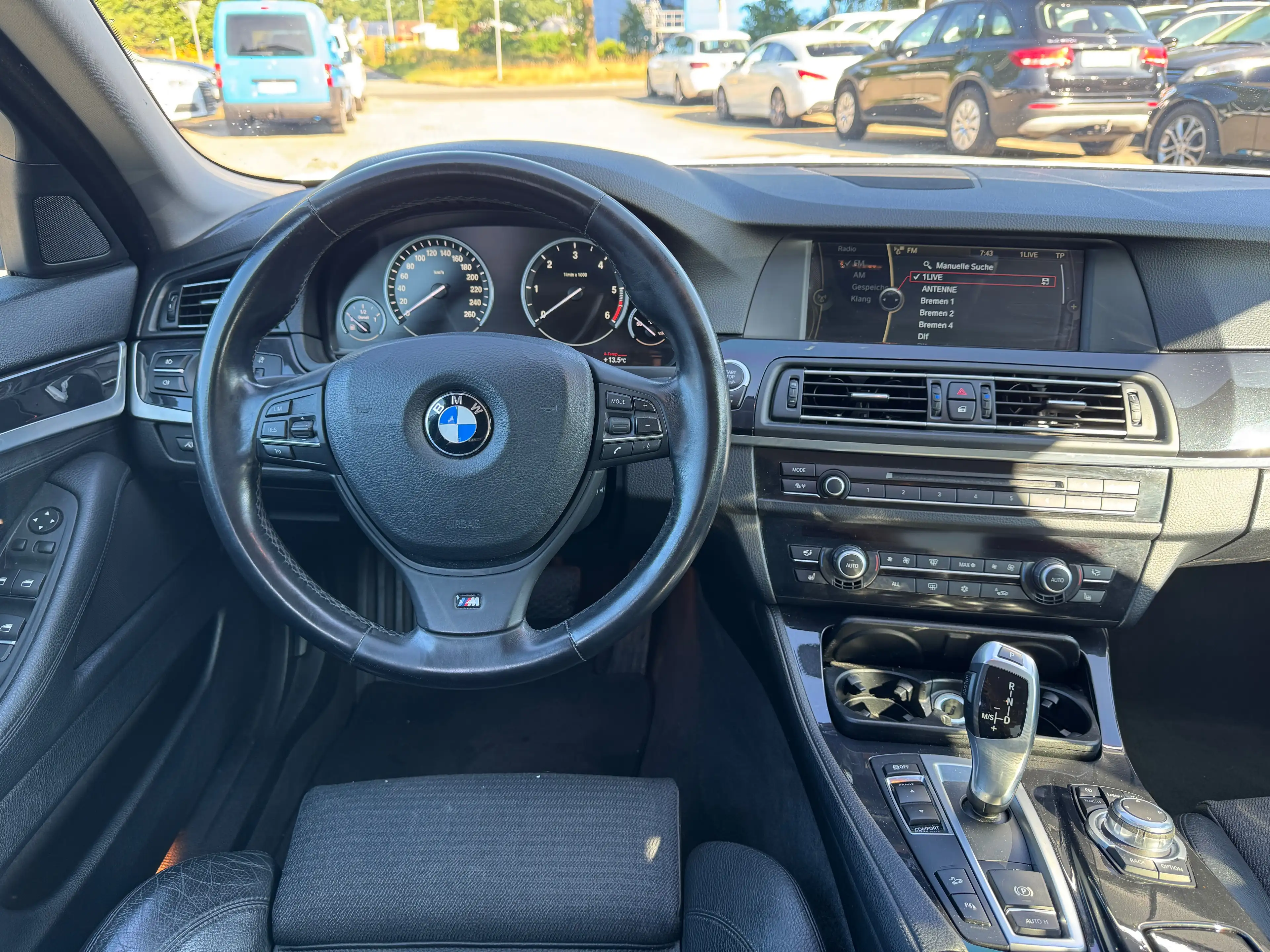BMW 525 d xDrive M-Sportpaket *Softclose*Head up*SpurAss* — photo 13