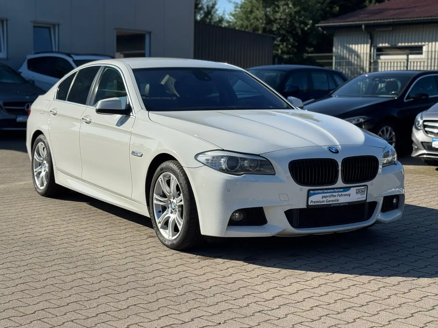 BMW 525 d xDrive M-Sportpaket *Softclose*Head up*SpurAss* Blanc - 1