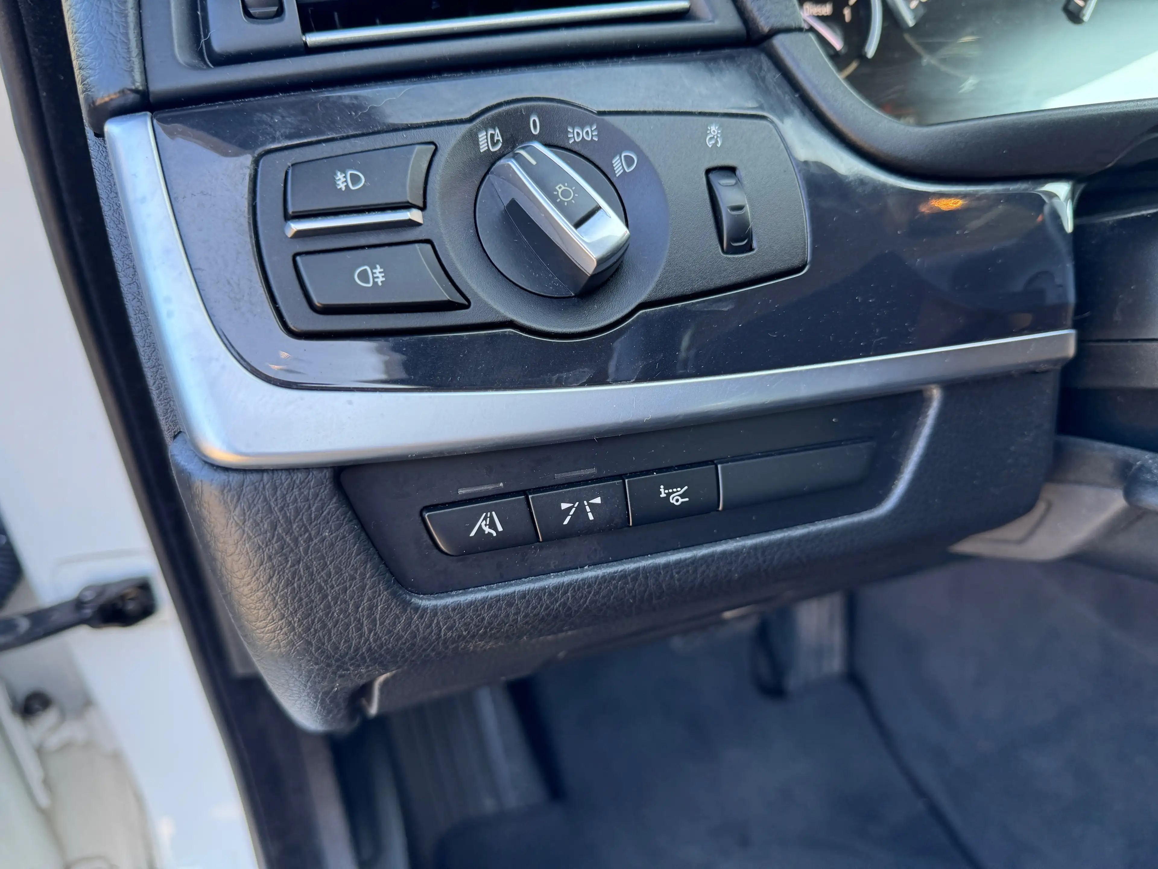BMW 525 d xDrive M-Sportpaket *Softclose*Head up*SpurAss* — photo 9