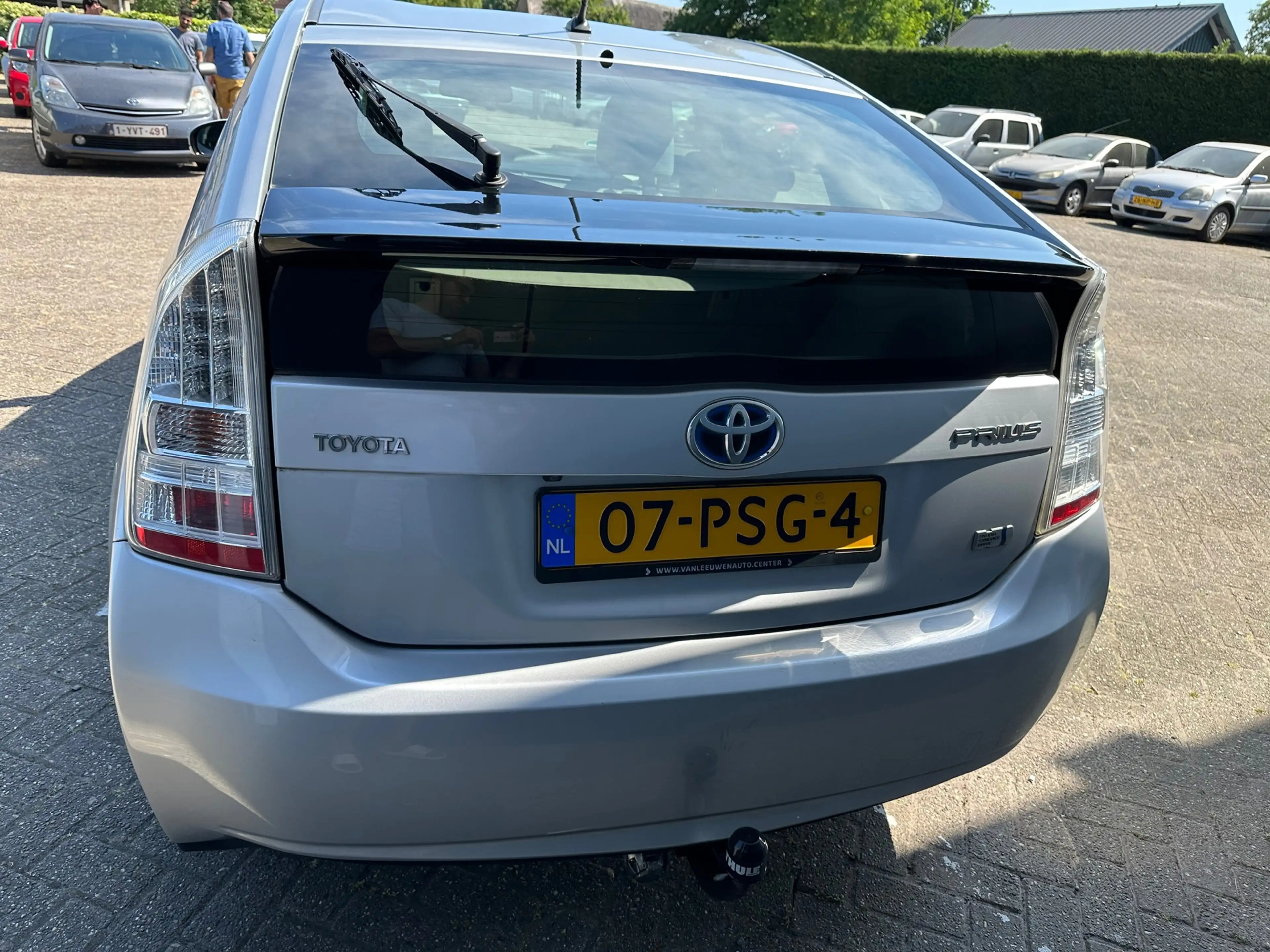 Toyota Prius 1.8 Dynamic Business — photo 7