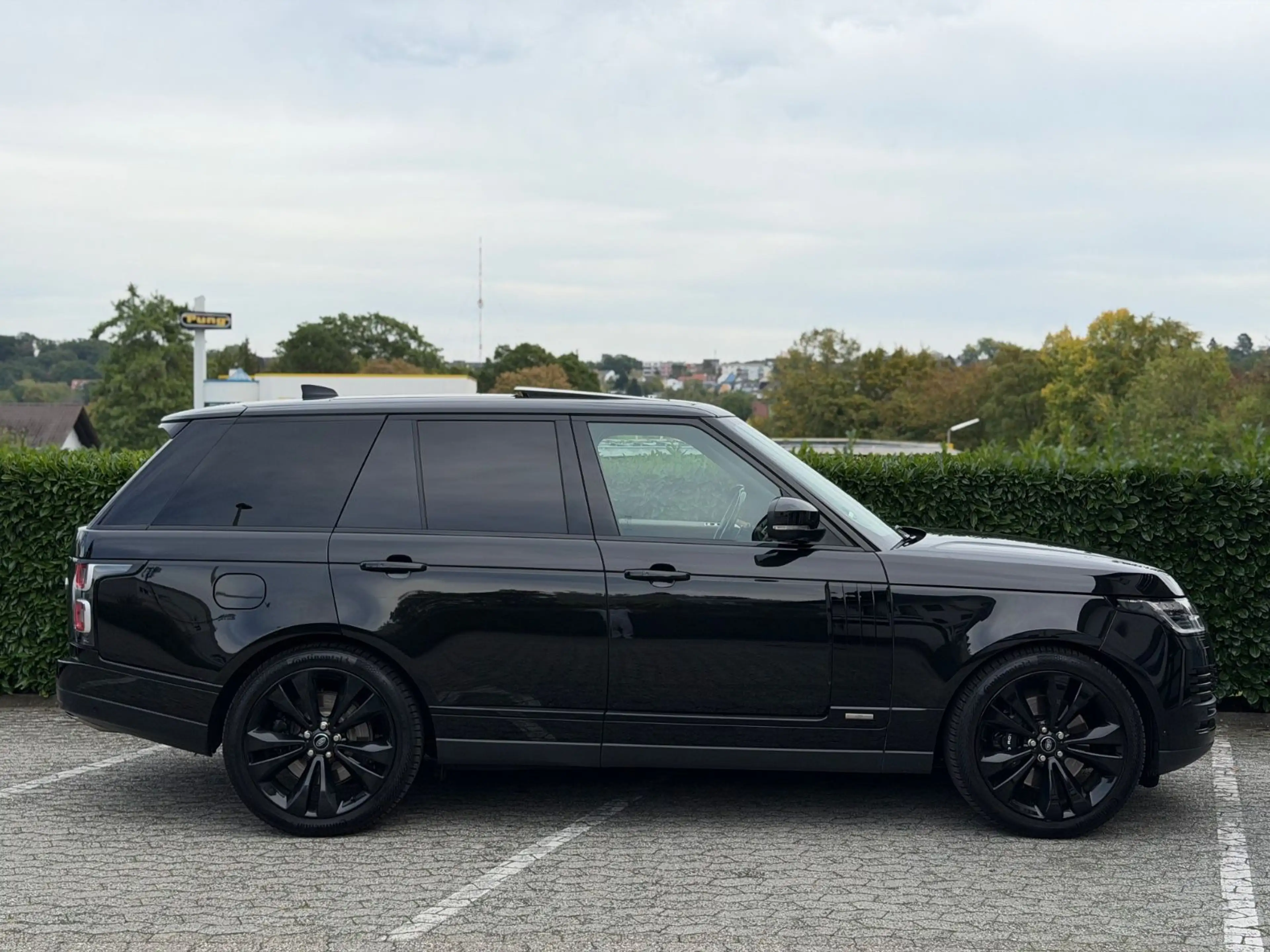 Land Rover Range Rover Fifty — photo 4