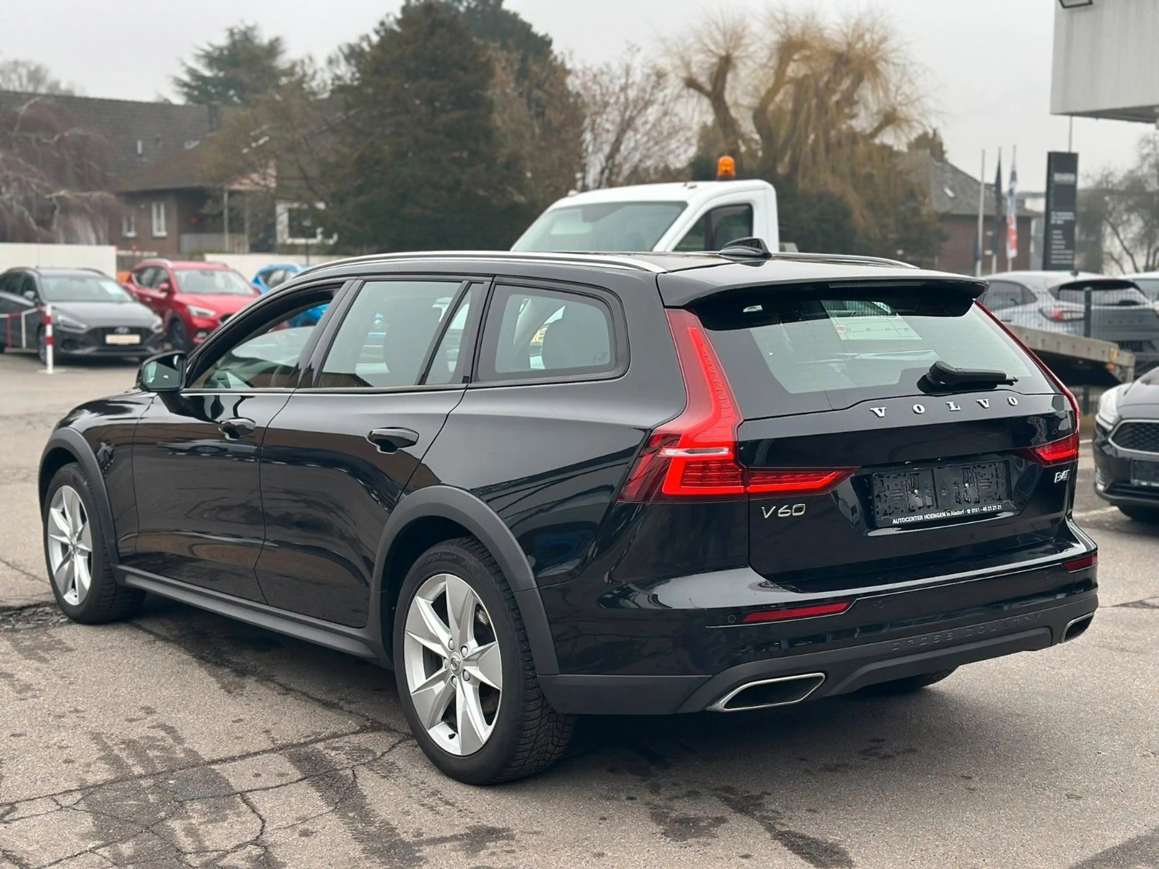 Volvo V60 Cross Country AWD CarPlay* Navi* Automatik* — photo 10