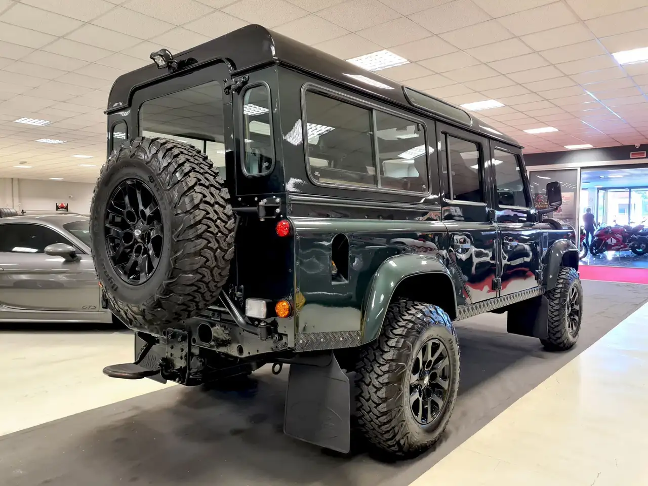 Land Rover Defender 110 2.5 Td5 cat Station Wagon, foto 5