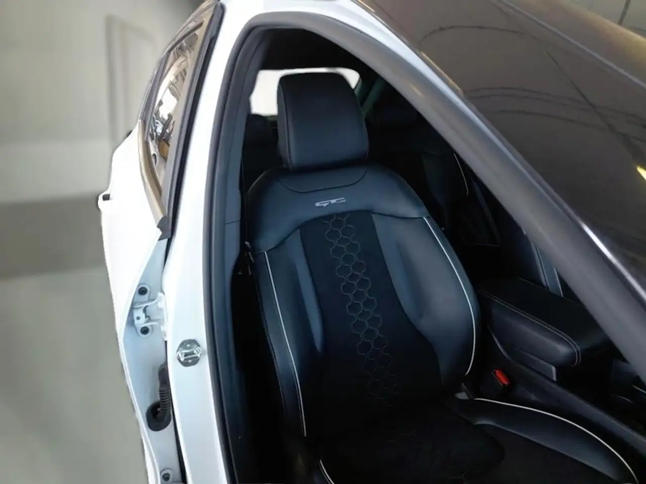 Kia Sportage 1.6 TGDI PHEV GT-LINE 4WD AUTO SUV, миниатюра 10