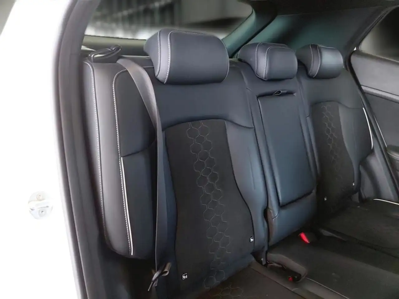 Kia Sportage 1.6 TGDI PHEV GT-LINE 4WD AUTO SUV, миниатюра 11