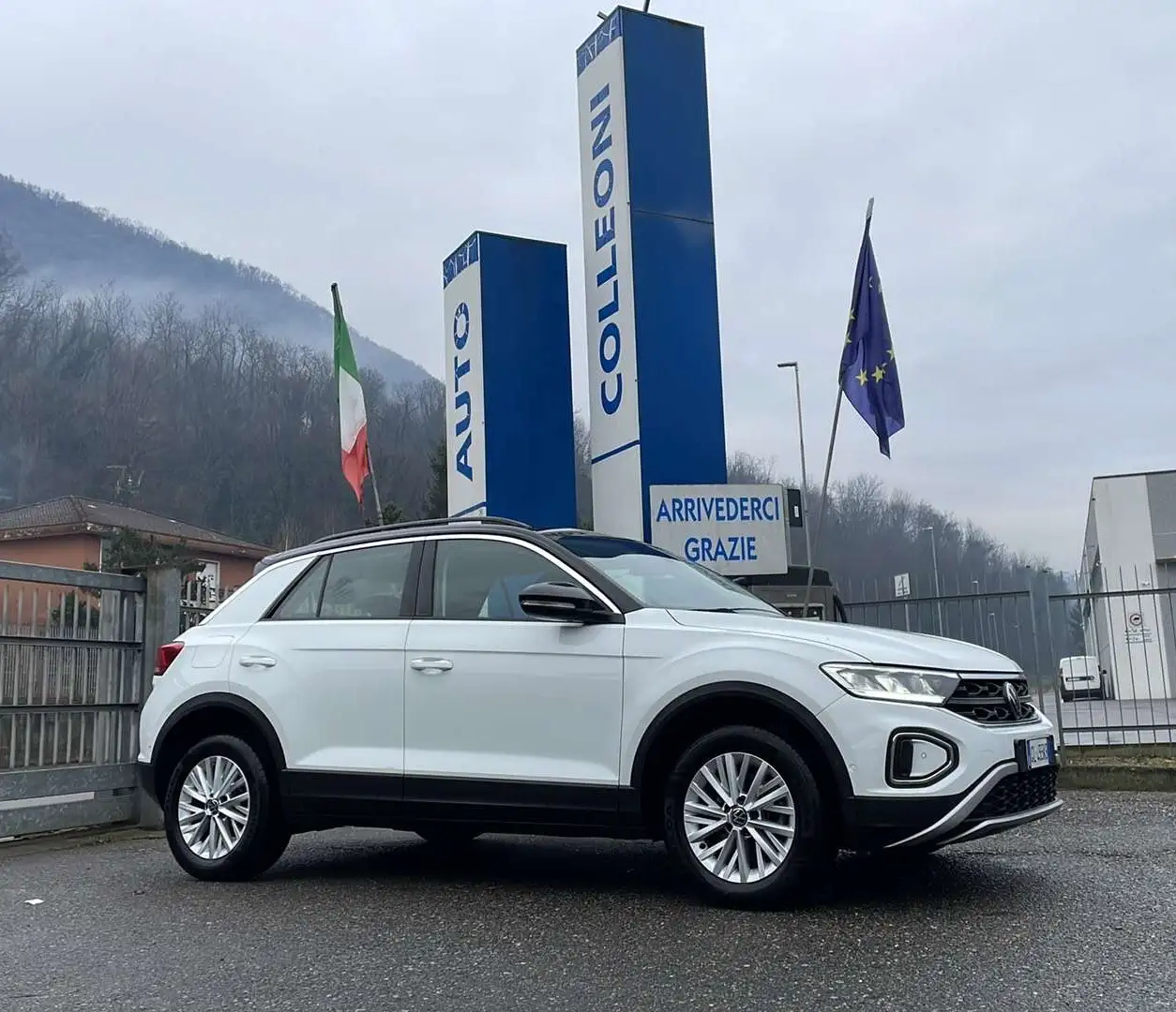 Volkswagen T-Roc tsi Style 110cv Bianco - 1