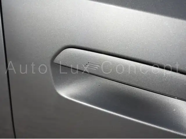 BMW 2 Series view 12