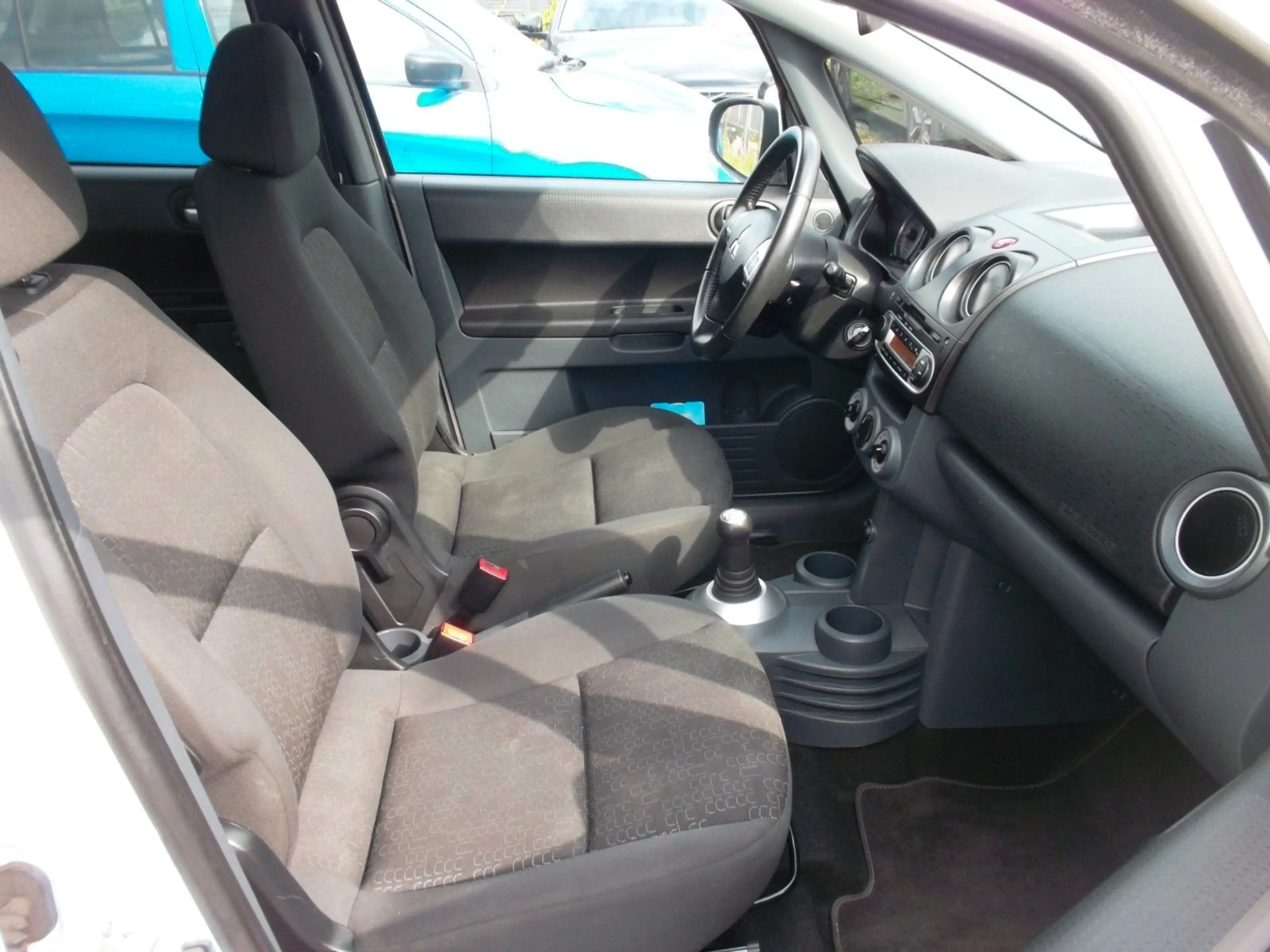 Mitsubishi Colt Lim. 5-trg. ClearTec 35Jahre Plus,Automatik — photo 12