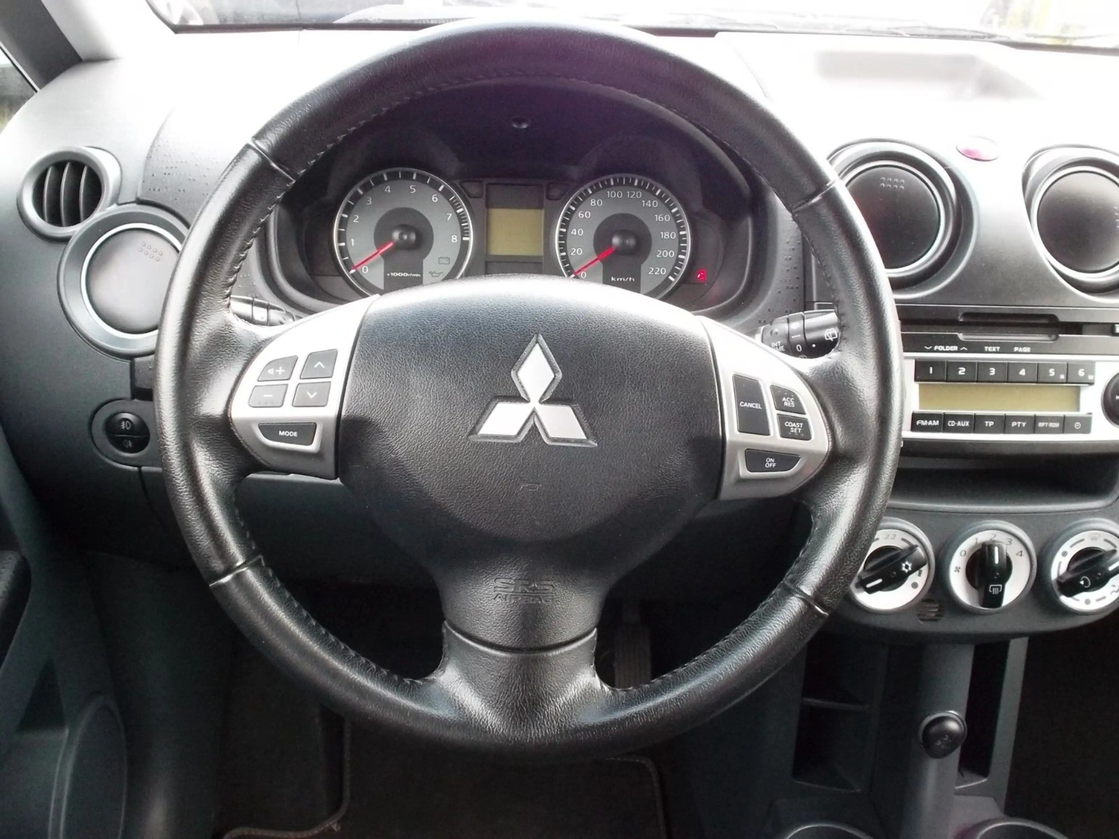 Mitsubishi Colt Lim. 5-trg. ClearTec 35Jahre Plus,Automatik — photo 8