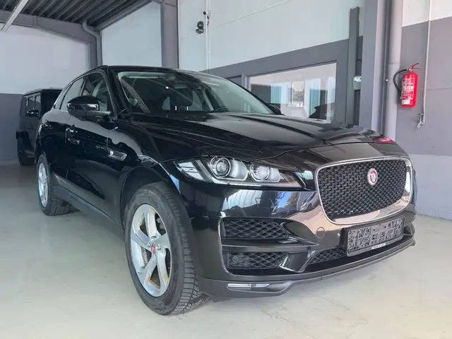Jaguar F-Pace F-PACE Prestige AWD +Leder+Kamera+4x Sitzheizung